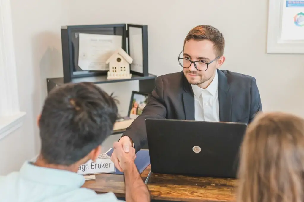 People meeting with a broker