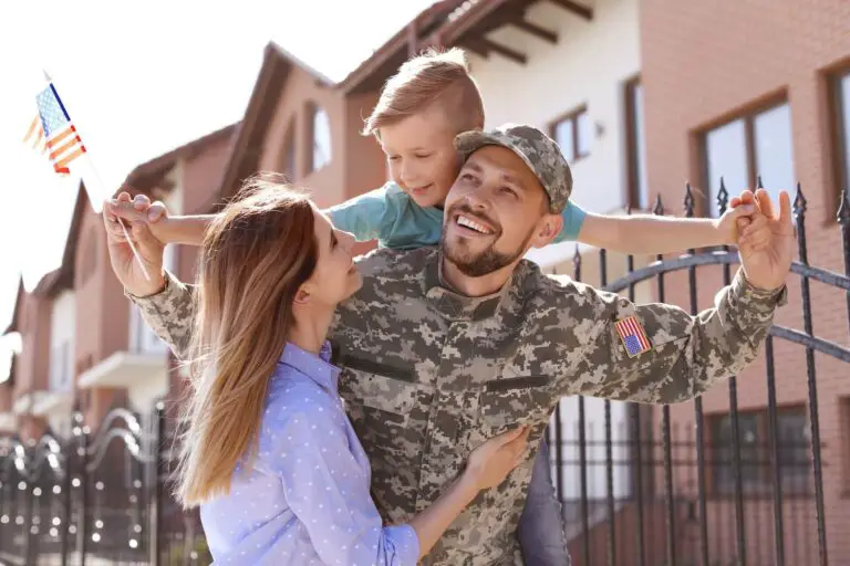 A US soldier with a family